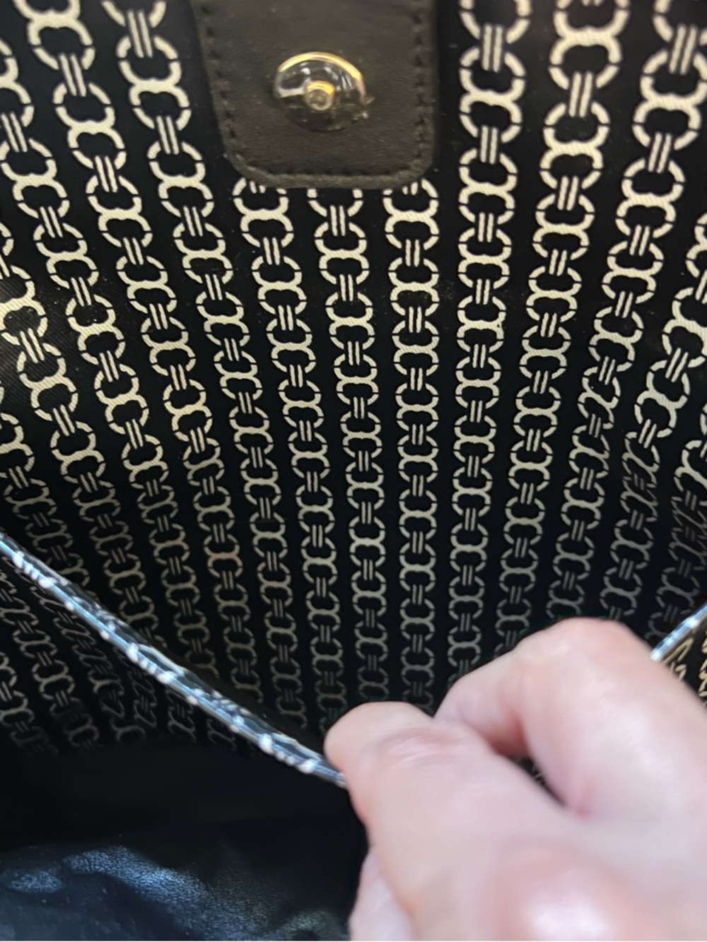 Tory Burch Black Gemini Link Tote ๐๐ - Picture 16 of 16